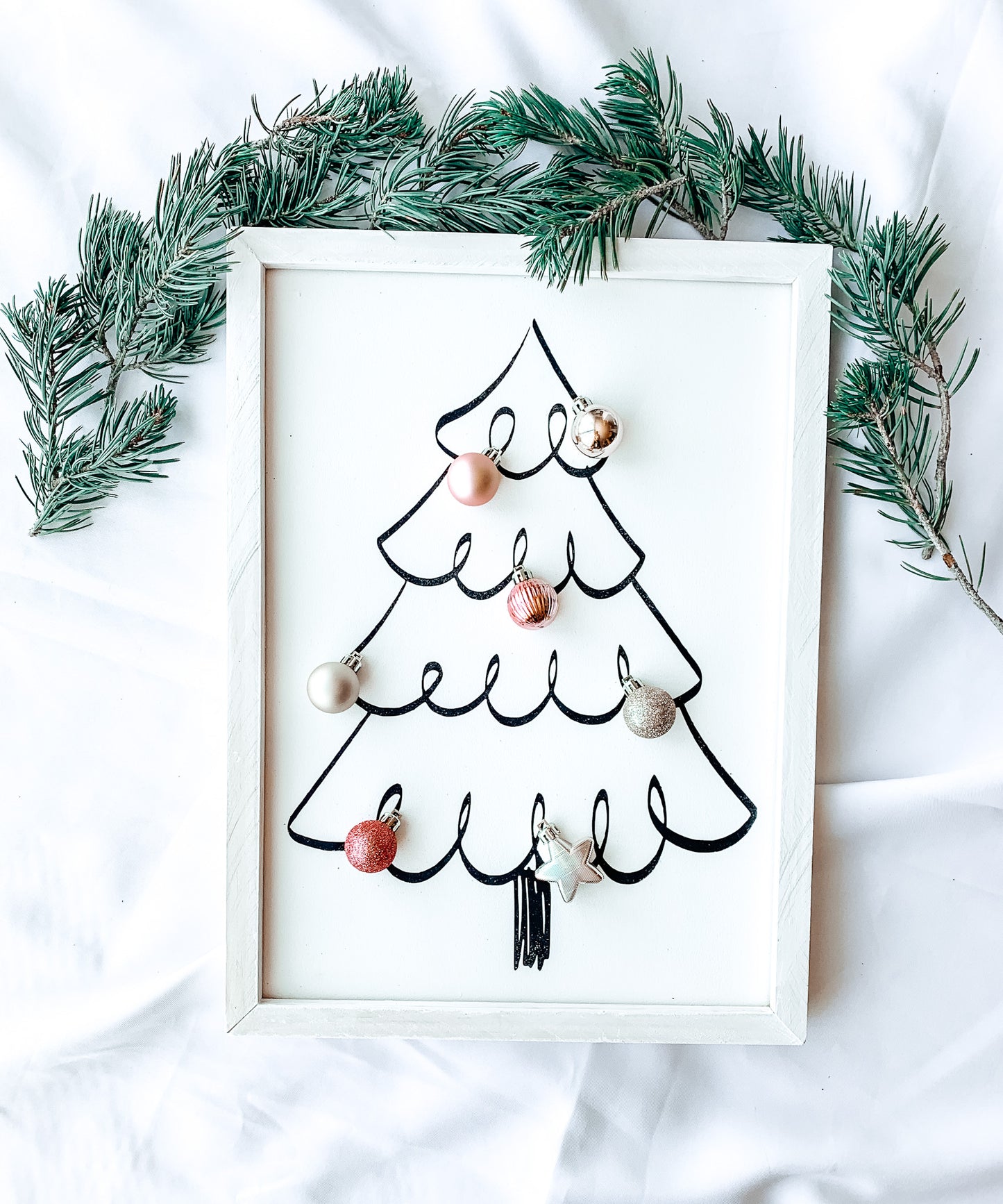 Boho Pink Christmas Tree