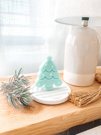 Green Christmas Tree Scented Candle | Sweet Pine