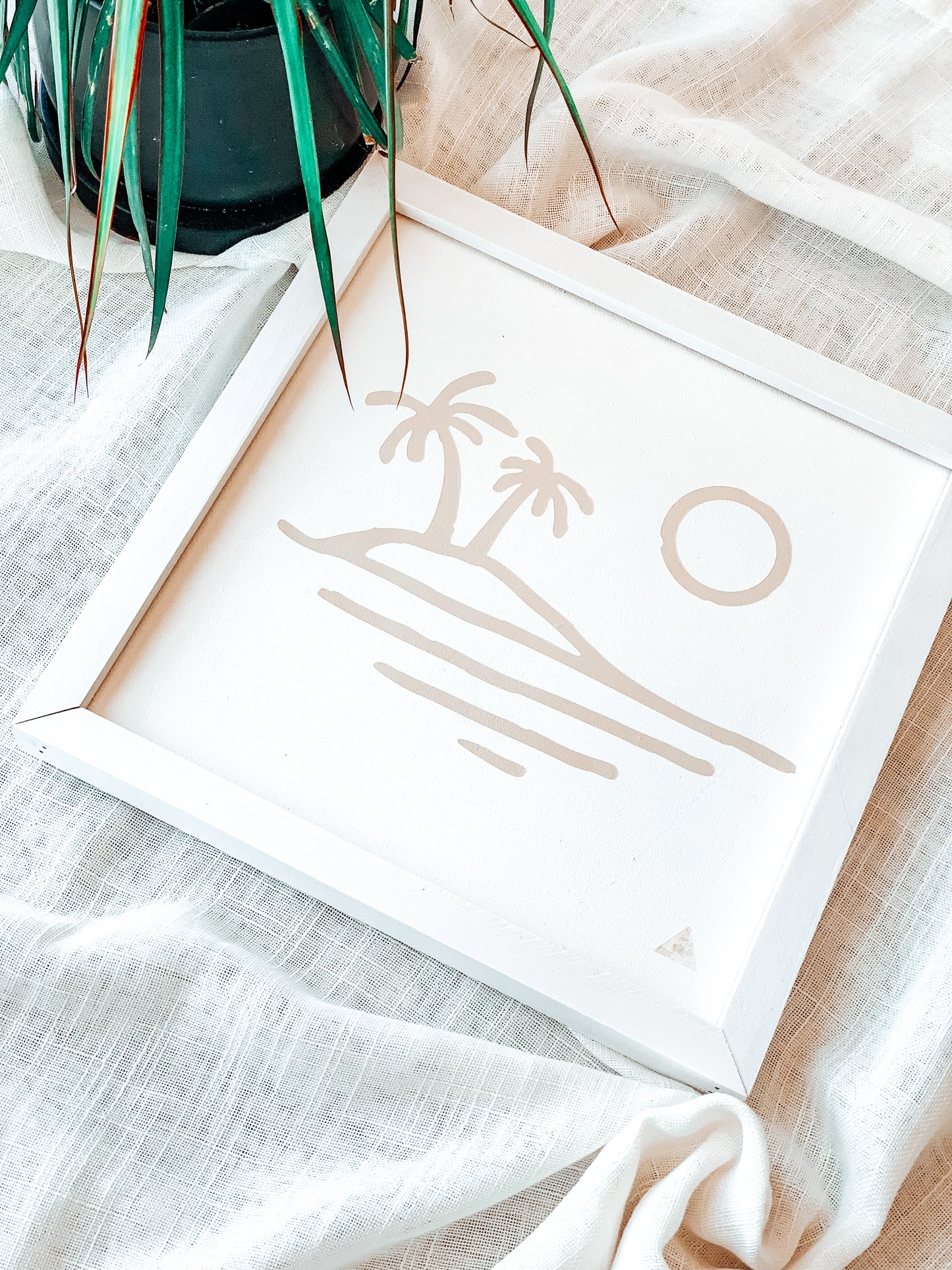 Castaway | Beachy Kids Room Sign